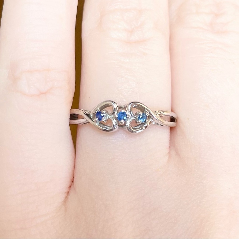 14k solid white gold filigree blue sapphire triplet double heart stateme… - Picture 3 of 9